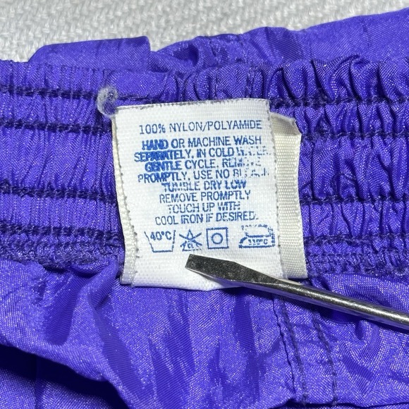 Vintage Umbro Purple Pink Shorts Adult Medium Soccer Football Training USA Made - Picture 5 of 11